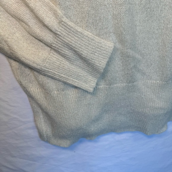 Medium Vintage ELLE knit sweater, metallic thread knit, boat neck A4Q24-6 - Picture 3 of 13